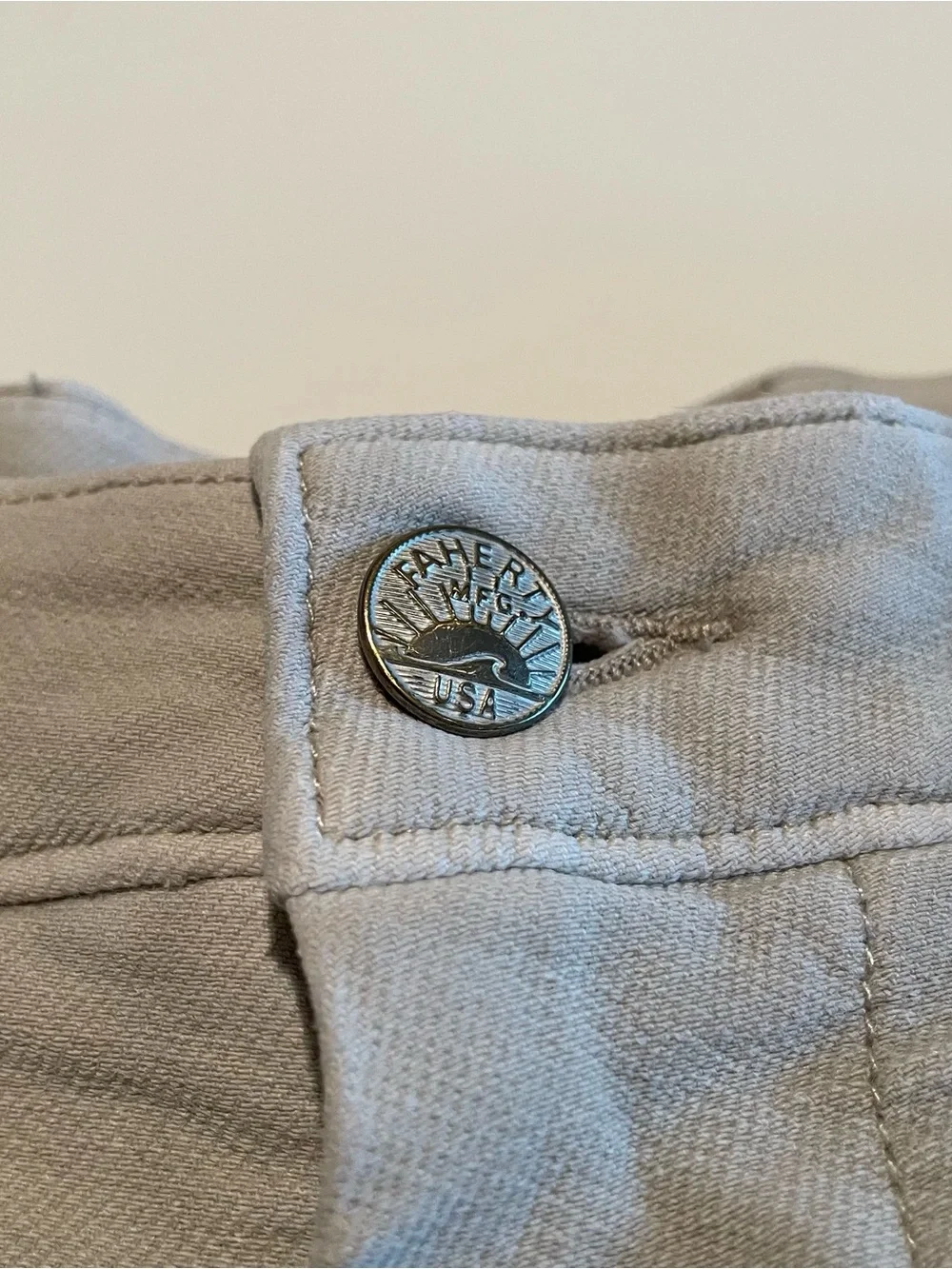 Faherty Men's Flat-Front Light Gray Shorts